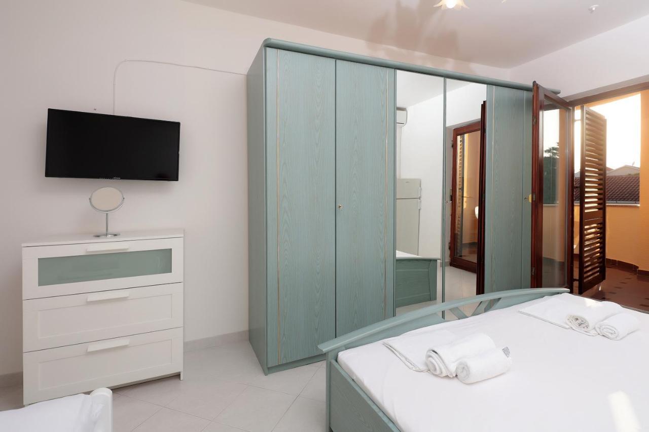City Pool Apartments โนวาลยา ภายนอก รูปภาพ