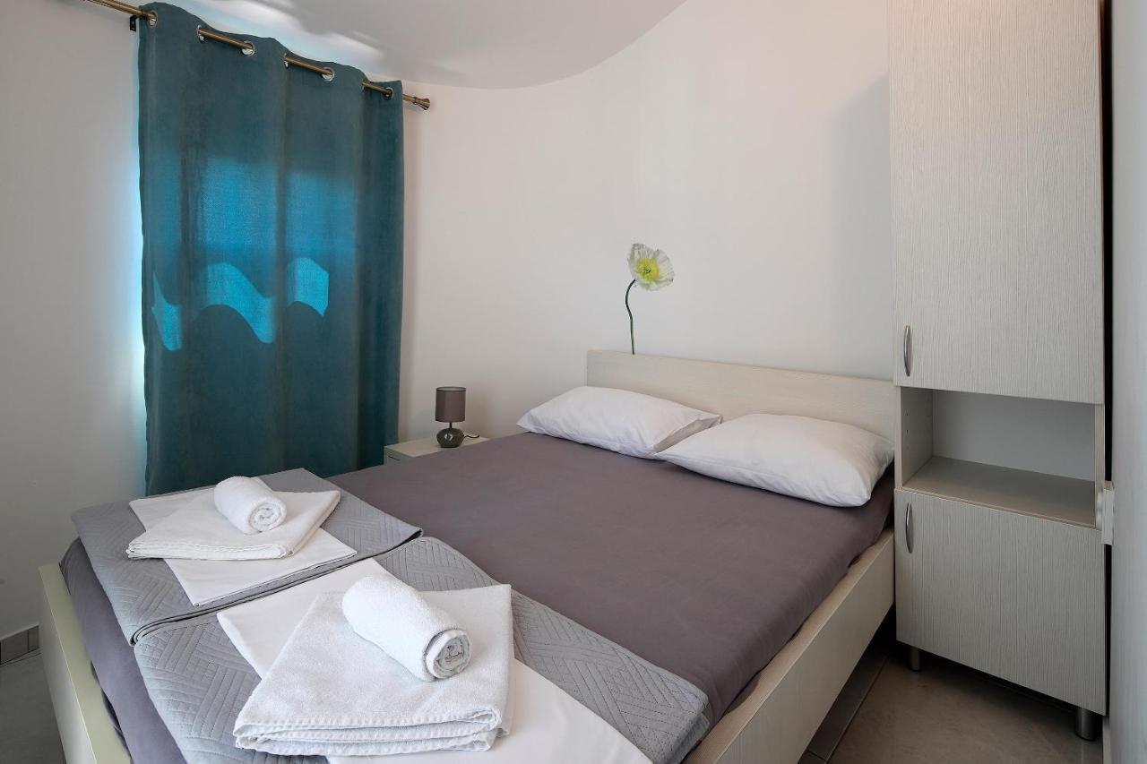 City Pool Apartments โนวาลยา ภายนอก รูปภาพ